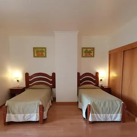 Quinta Dos Cedros ホテル 3*