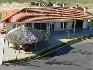 ホテル Quinta Dos Cedros 3*