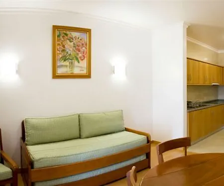 Quinta Dos Cedros 3* سيلوريكو دا بيرا
