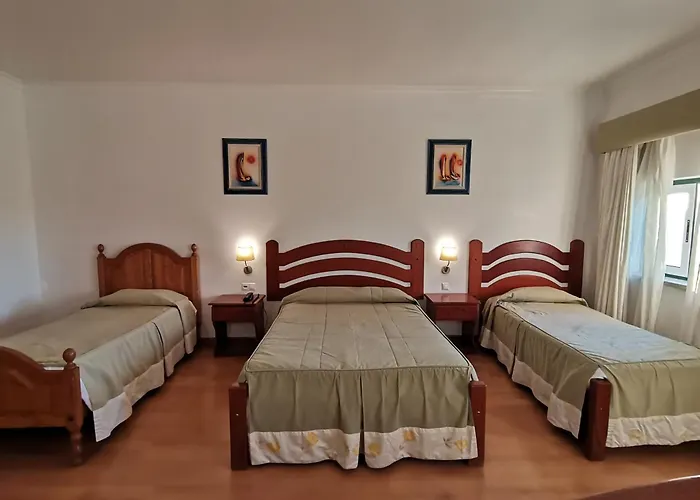 Quinta Dos Cedros 3*