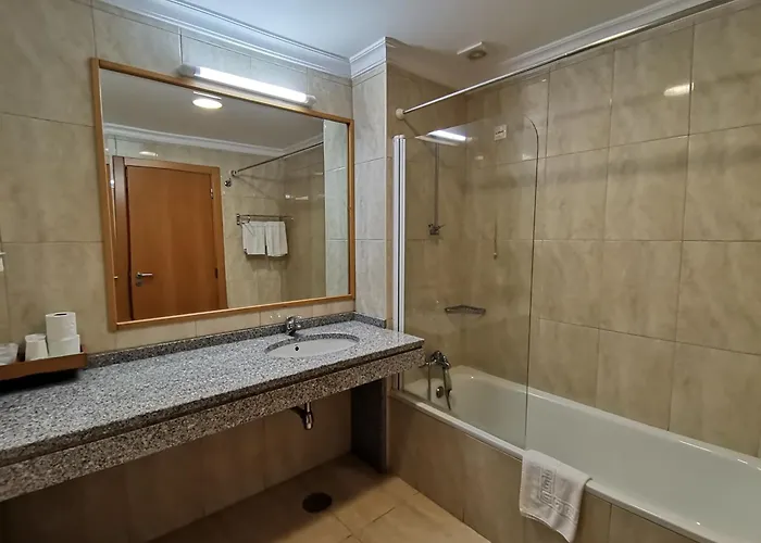 Quinta Dos Cedros Hotel 3*