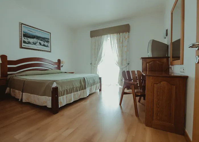 Hotel Quinta Dos Cedros 3*