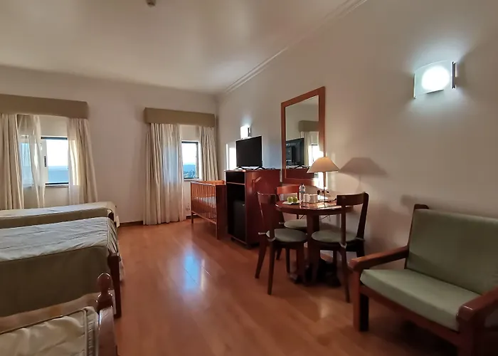 Quinta Dos Cedros Hotel 3*