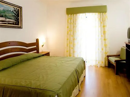 Hotel Quinta Dos Cedros Celorico Da Beira