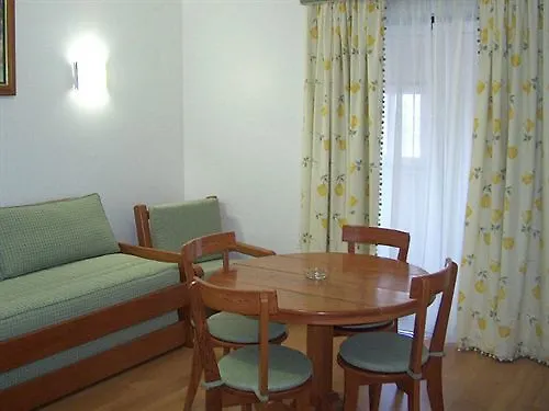 Quinta Dos Cedros 3*